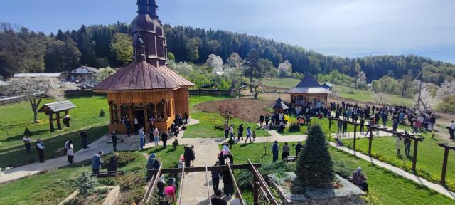 hram Schitul Pocrov
