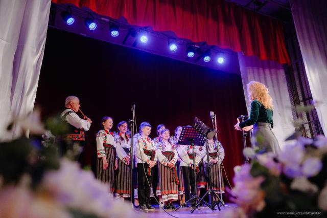 Concertul de pricesne și cântări religioase „Răsărit-a primăvara” la Dorohoi