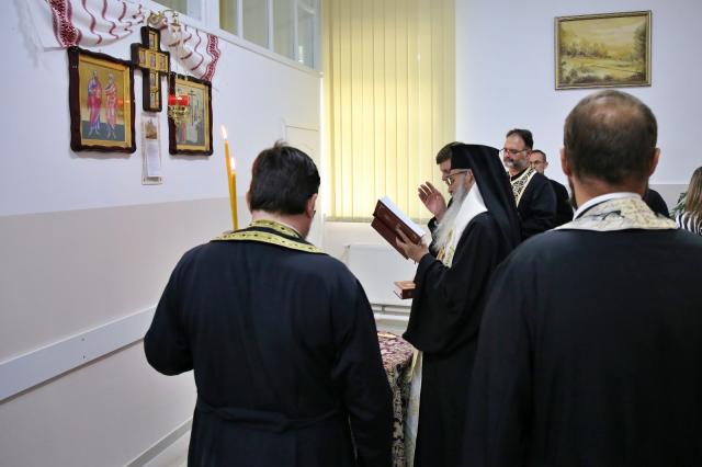 Mitropolitul Moldovei și Bucovinei, alături de medicii și pacienții Spitalului de Psihiatrie Pădureni-Grajduri