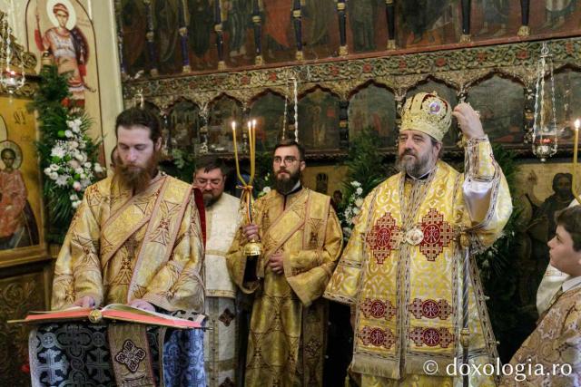PS Nichifor Botoșăneanul, la Parohia „Sfântul Mare Mucenic Gheorghe” Șcheia, județul Iași