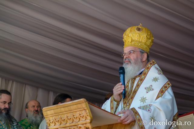 Preasfințitul Ignatie, Episcopul Hușilor