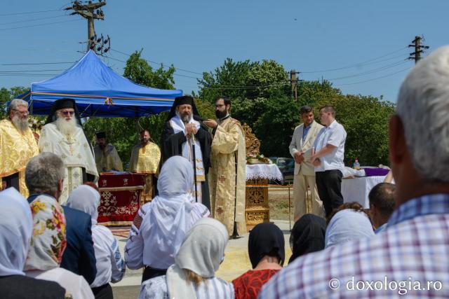 Slujiri arhierești în două parohii din Protopopiatul Botoșani