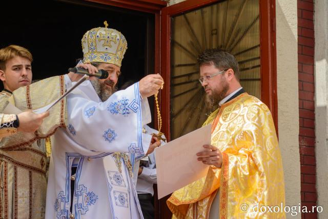 Slujiri arhierești în două parohii din Protopopiatul Botoșani