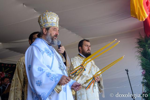 Biserica din Dragalina, resfințită de PS Nichifor Botoșăneanul