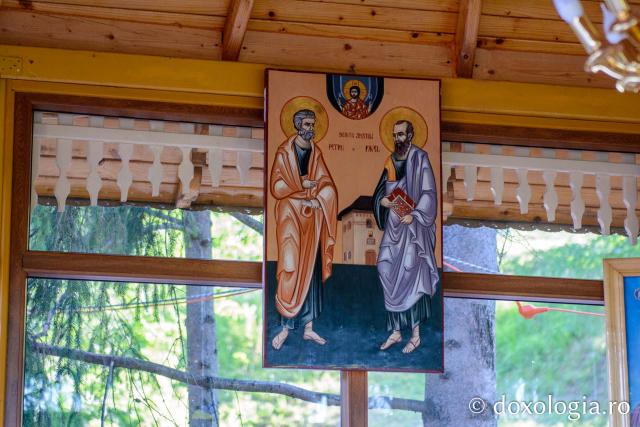 Binecuvântare arhierească la hramul Mănăstirii Lacuri - Hârlău