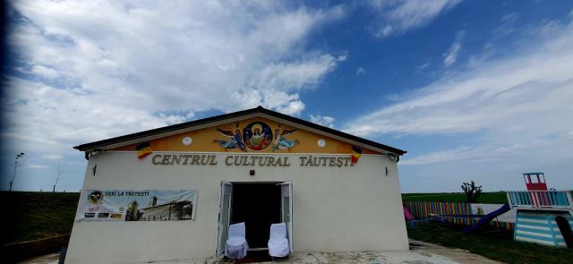 centrul cultural Tăutești