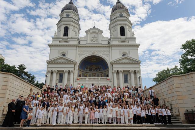 Ziua Internațională a Copilului, serbată la Catedrala Mitropolitană din Iași