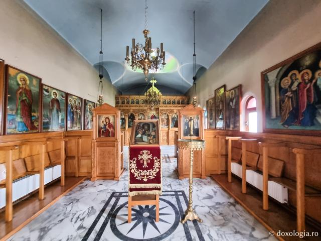 Paraclisul Mănăstirii „Sfinților Părinți” din Insula Chios