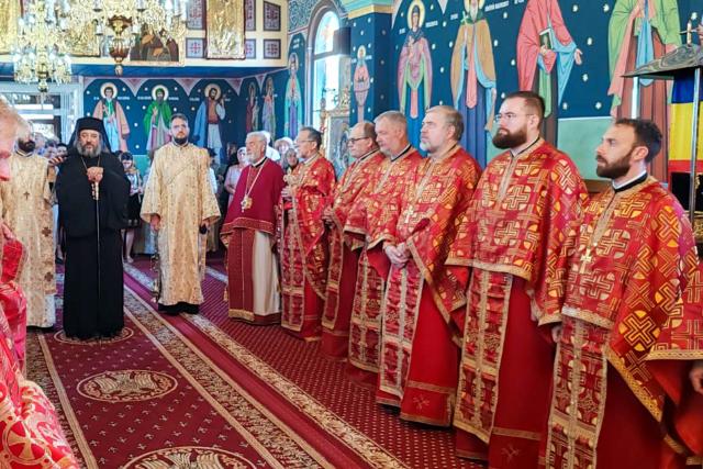 Slujire arhierească la Parohia Orțăști, Protopopiatul Târgu Neamț