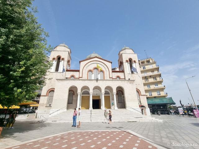 Pași de pelerin la Biserica „Panaghia Dexia” din Tesalonic
