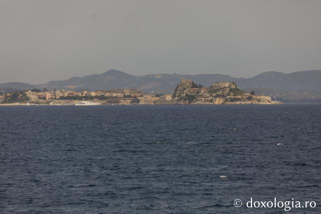 Corfu Town văzut de pe vapor