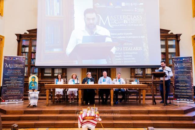 A început Masterclassul Internațional de Cânt Bizantin de la Iași, ediția a XVII-a