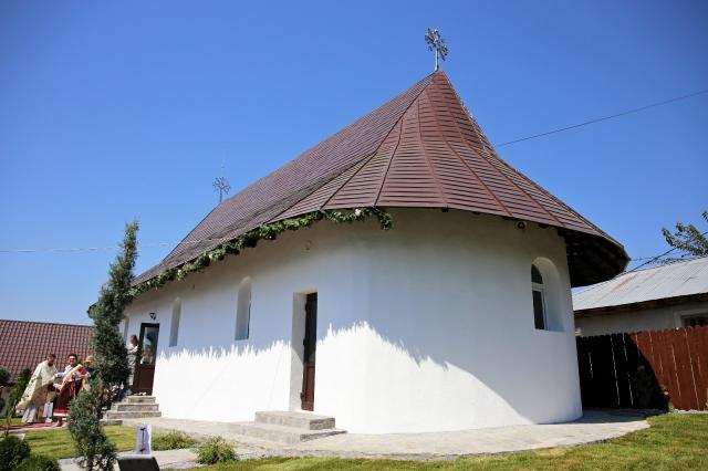 Biserica Parohiei Brustureț, comuna Mironeasa, județul Iași