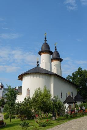 Biserica Mănăstirii Văratec din judeţul Neamţ