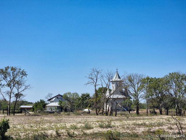 Pași de pelerin la Biserica „Buna Vestire” din Delta Dunării