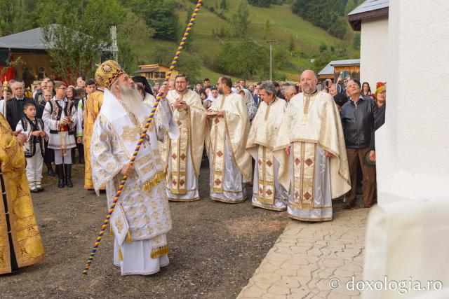 Sfințire de biserică la Telec – Bicazu Ardelean
