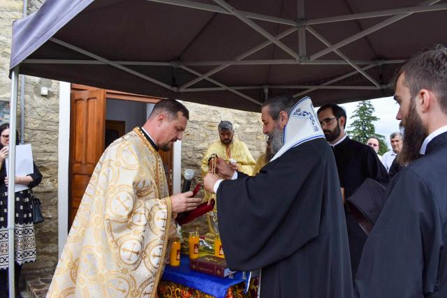 Sfințire de clopotniță în Parohia „Înălțarea Domnului” Copalău