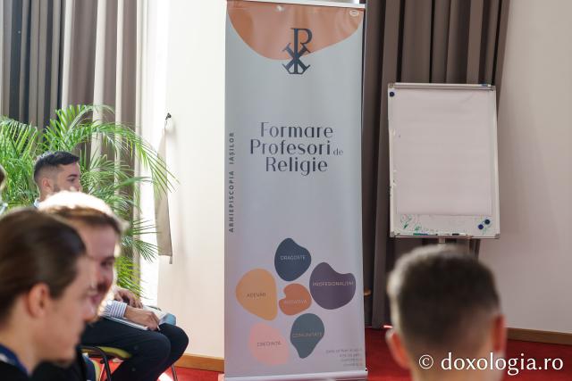 Cursuri de pregătire pentru profesorii de religie debutanți