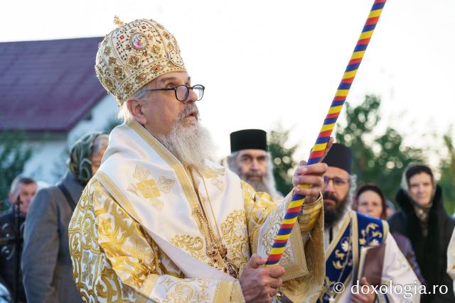 Biserica Parohiei Mărgineni II din județul Neamț, sfințită de doi ierarhi