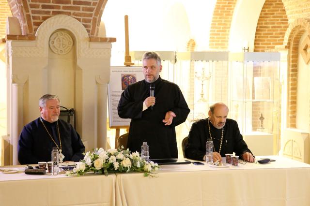 Două teze de doctorat, notate cu Magna cum laude, la Facultatea de Teologie Ortodoxă din Iași
