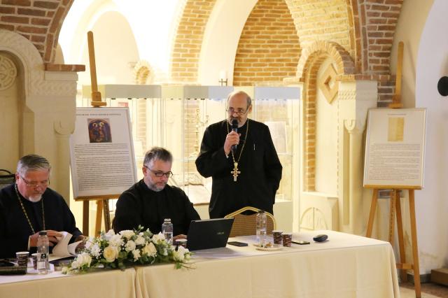 Două teze de doctorat, notate cu Magna cum laude, la Facultatea de Teologie Ortodoxă din Iași