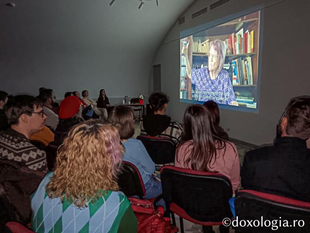 Proiecția filmului documentar Antidot la zadar (România), în prezența regizoarei Cristina Chirvasie