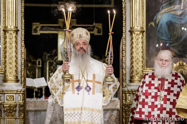 „Hristos face totul pentru noi ca să ne conducă spre trăirea vieții veșnice”, a afirmat părintele Efrem Vatopedinul la Catedrala din Iași