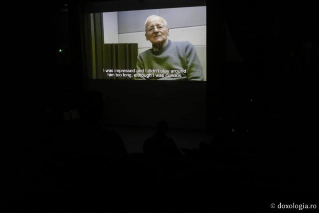 Proiecția filmului documentar Cămașa de duminică (România), în prezența regizoarei Cristina Chirvasie