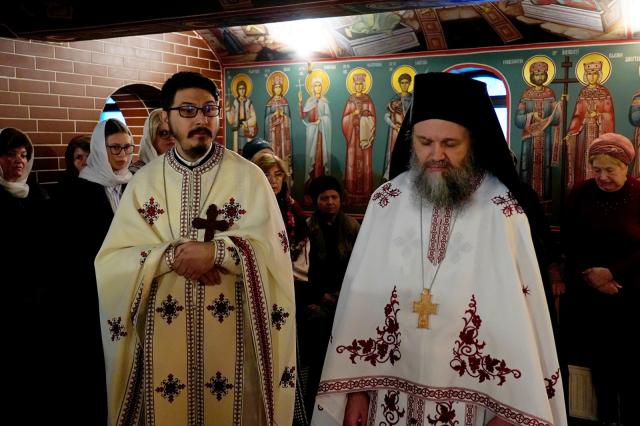 Slujbă arhierească la Paraclisul Spitalului „Parhon”: părintele Daniel Duca, numit paroh pentru o nouă comunitate din cartierul Copou