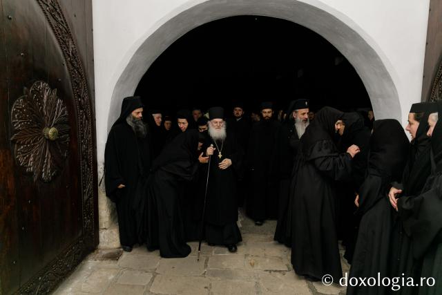 Arhimandritul Efrem Vatopedinul – oaspete la Mănăstirea Agapia