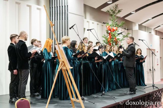 Serbarea de Crăciun a Facultății de Teologie Ortodoxă „Dumitru Stăniloae” din Iași