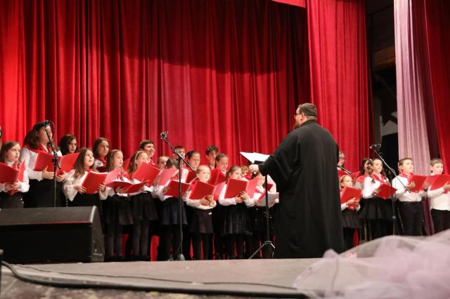 Concert închinat Nașterii Domnului la Târgu Frumos și Pașcani