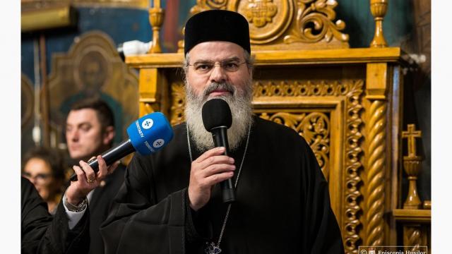 Concertul tradițional de colinde a Episcopiei Hușilor 2024