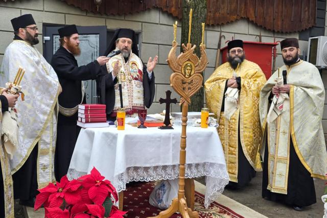 Slujire arhierească în Parohia Andrieșeni: Pomenirea Părintelui Mihai Cepeliuc și sfințirea casei parohiale