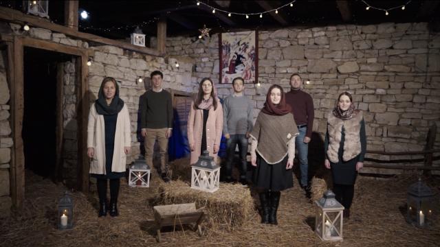 (Video) ⁠Minunată-i noaptea sfântă | Colind