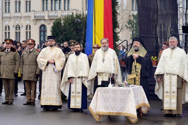 Ziua României, la Iași: „În unire să rămânem, în unire să mulțumim, în unire să înmulțim faptele cele bune”