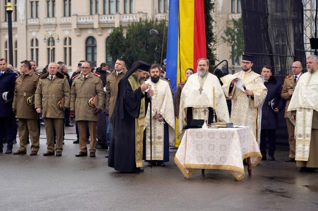 Ziua României, la Iași: „În unire să rămânem, în unire să mulțumim, în unire să înmulțim faptele cele bune”