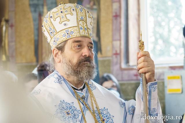 Credincioșii din Parohia Bahluiu, în rugăciune alături de Preasfințitul Nichifor Botoșăneanul
