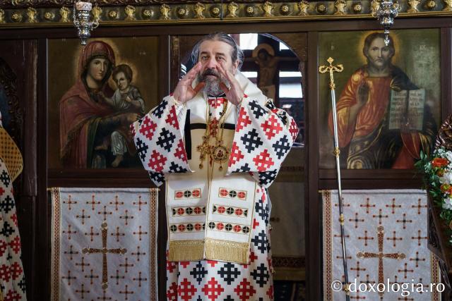 Credincioșii ieșeni s-au rugat alături de PS Nichifor Botoșăneanul la hramul Mănăstirii Copou
