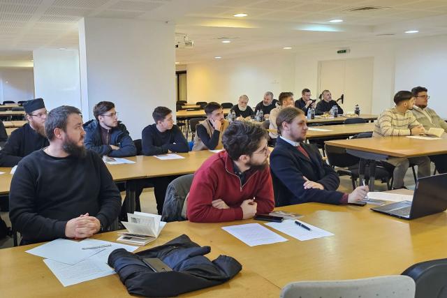 Facultatea de Teologie Ortodoxă din Iași și-a selectat noii conferențiari și asistenți universitari