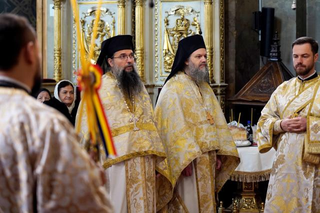 Binecuvântare și recunoștință la început de an: „Să fim învățați de cuvinte învățate de la Duhul Sfânt”