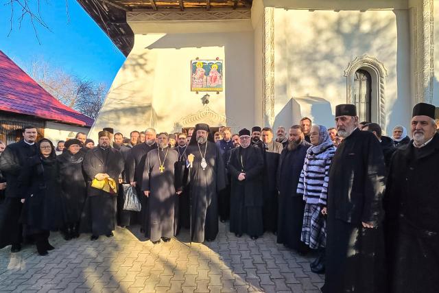 Ședința preoților din Protopopiatul Săveni, prezidată de Preasfințitul Părinte Nichifor Botoșăneanul