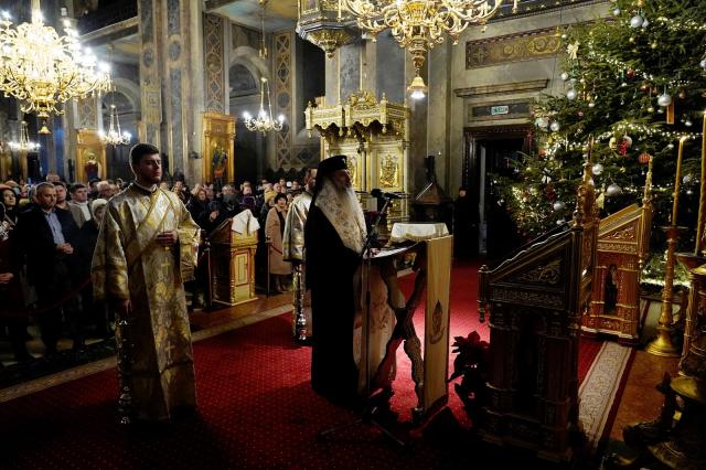 Ultima zi din 2024, la Catedrala Mitropolitană: ieșenii încep noul an cu numele Domnului Hristos