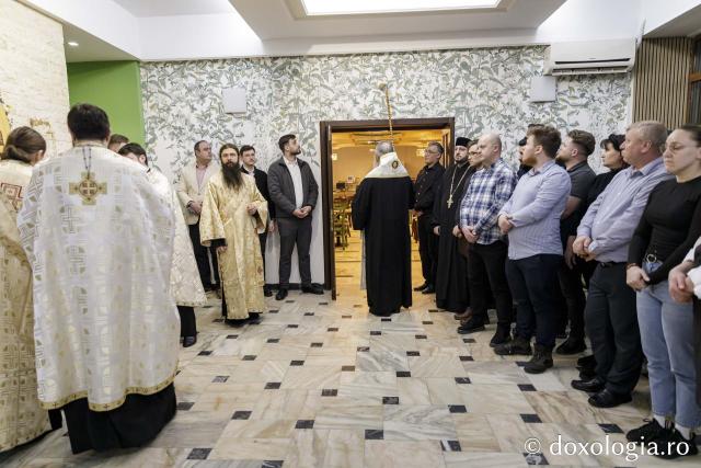 Colegiul Sfântul Nicolae a îmbrăcat veșminte noi pentru oaspeți
