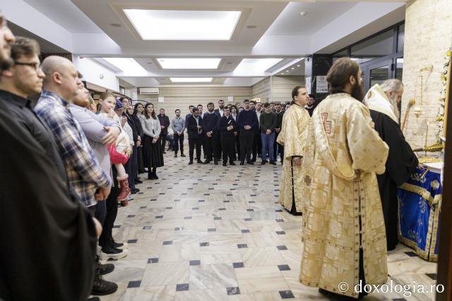 Colegiul Sfântul Nicolae a îmbrăcat veșminte noi pentru oaspeți
