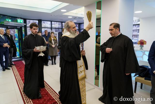 Slujbă arhierească și binecuvântare la Spitalul „Providența”