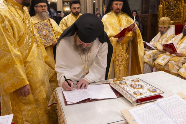 Hirotonie PS Nectarie de Bogdania, Preafericitul Părinte Patriarh Daniel,