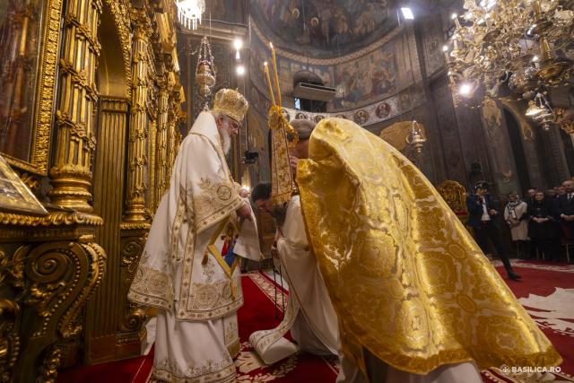 Hirotonie PS Nectarie de Bogdania, Preafericitul Părinte Patriarh Daniel,