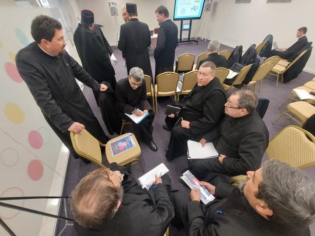 Clericii din Protopopiatele Iași I, II și III au fost pregățiți pentru Concursul Național Catehetic