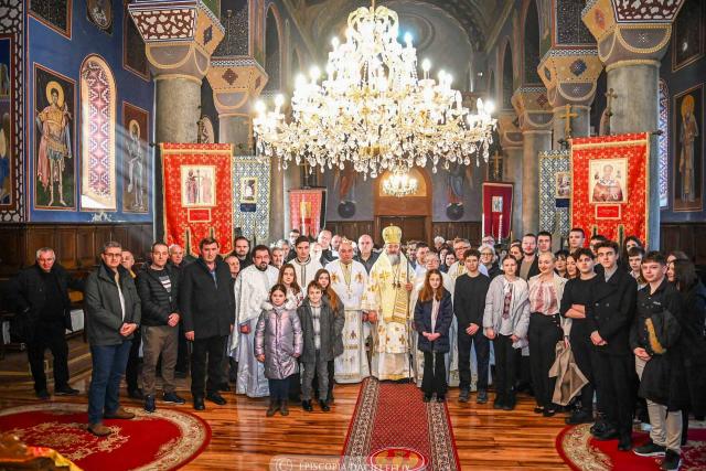 Vizita Episcopului Ieronim în comunitatea românească din Ovcea, Serbia